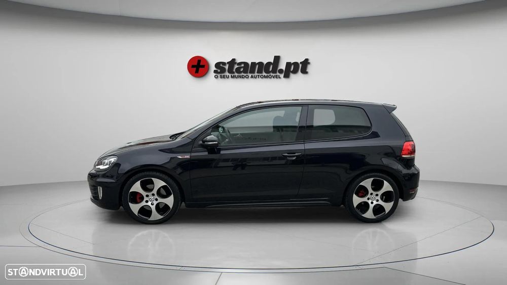 VW Golf 2.0 GTI - 8