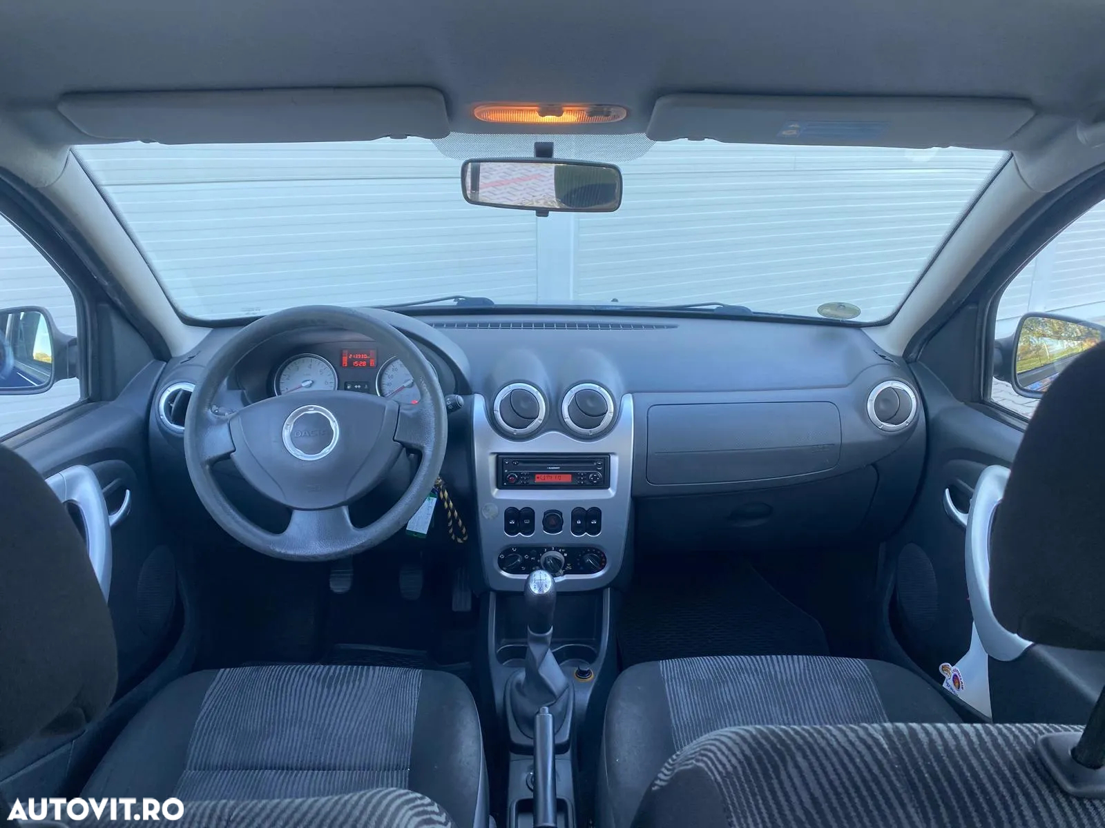 Dacia Sandero 1.5 DCI Laureate - 7