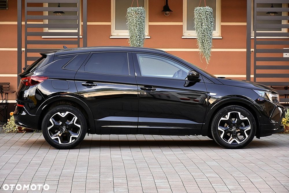 Opel Grandland X 1.2 Start/Stop Business Elegance - 15