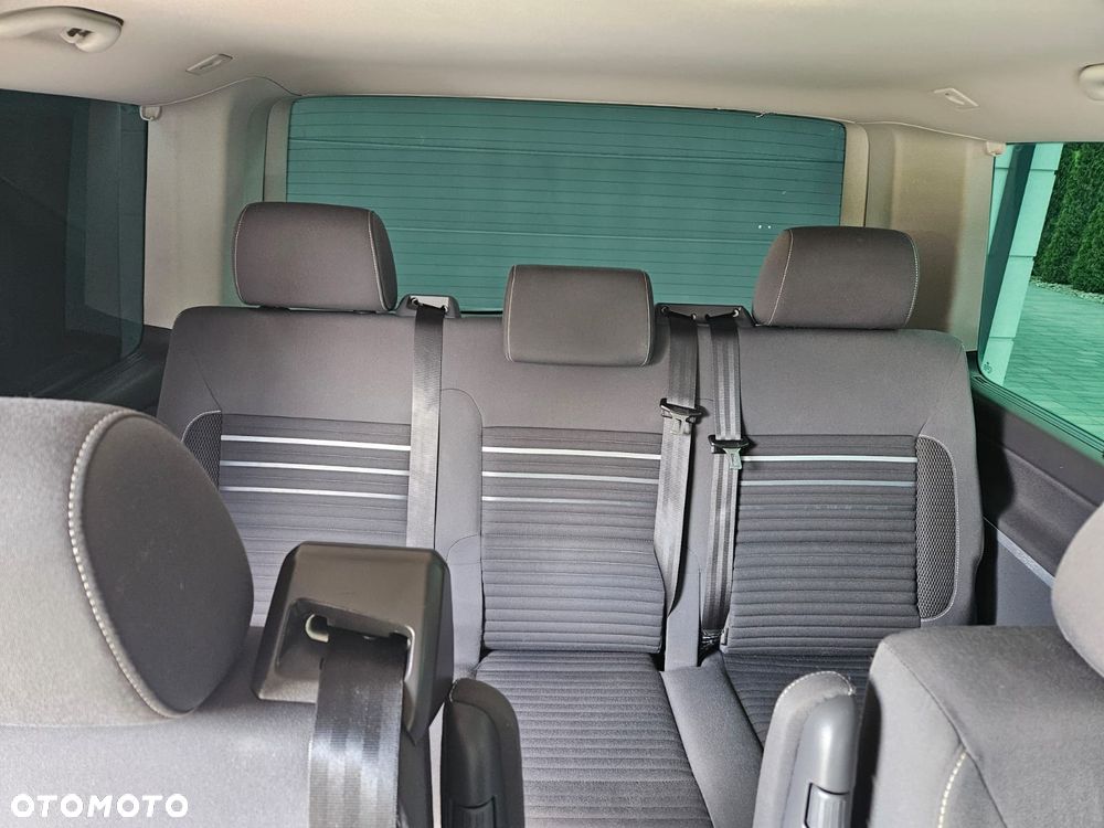 Volkswagen Multivan - 14