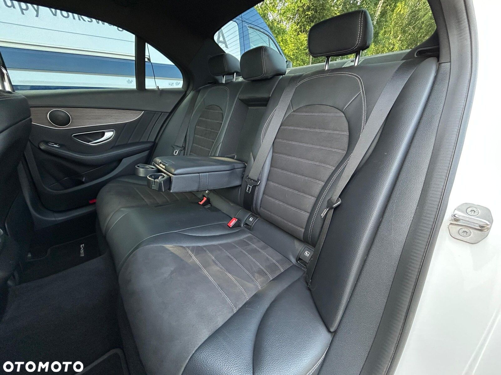 Mercedes-Benz Klasa C 200 9G-TRONIC - 17