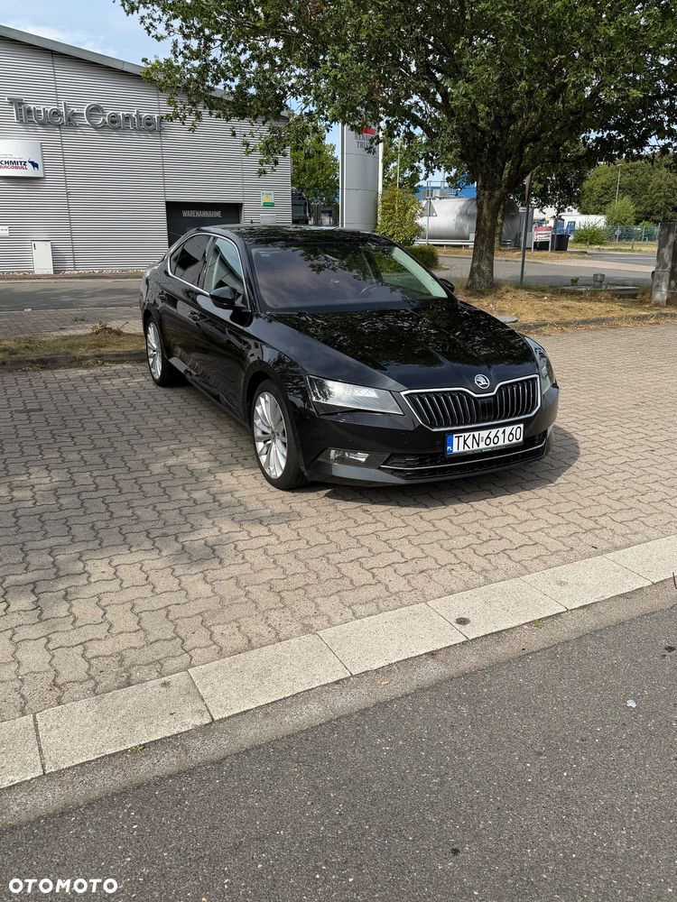 Skoda Superb 2.0 TDI Style DSG - 1