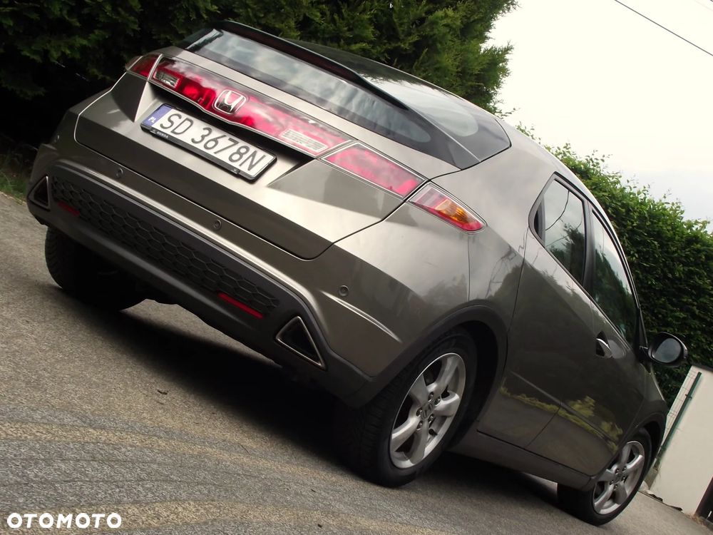 Honda Civic 1.8 Executive - 6