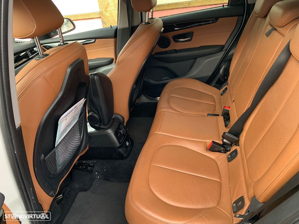 BMW 218 Active Tourer d Line Sport Auto - 6