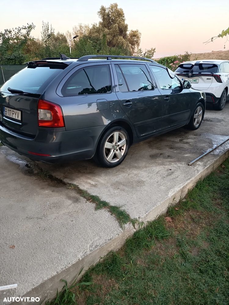 Skoda Octavia 1.6 TDI ELEGANCE - 12