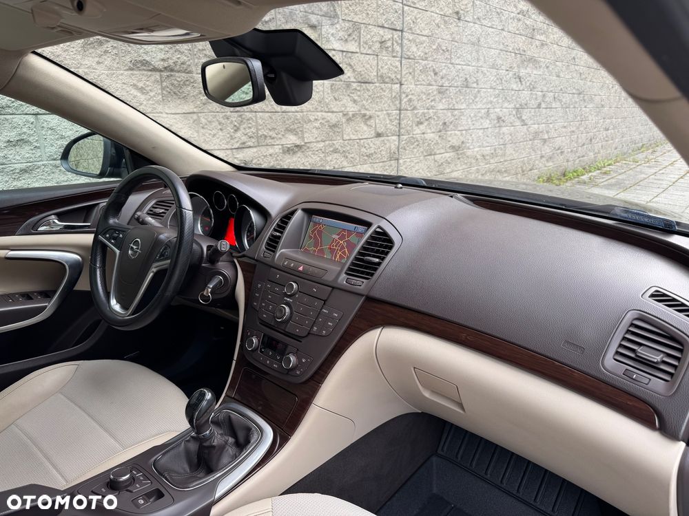 Opel Insignia 2.0 CDTI Cosmo - 25