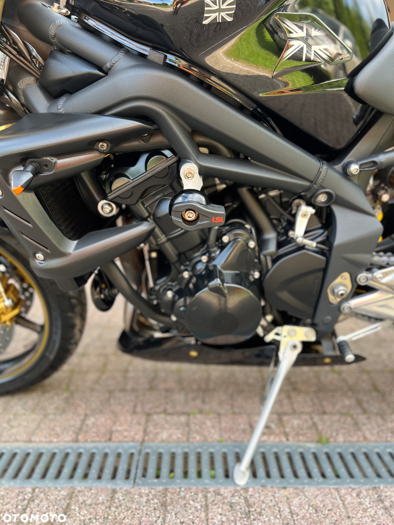 Triumph Street Triple - 22