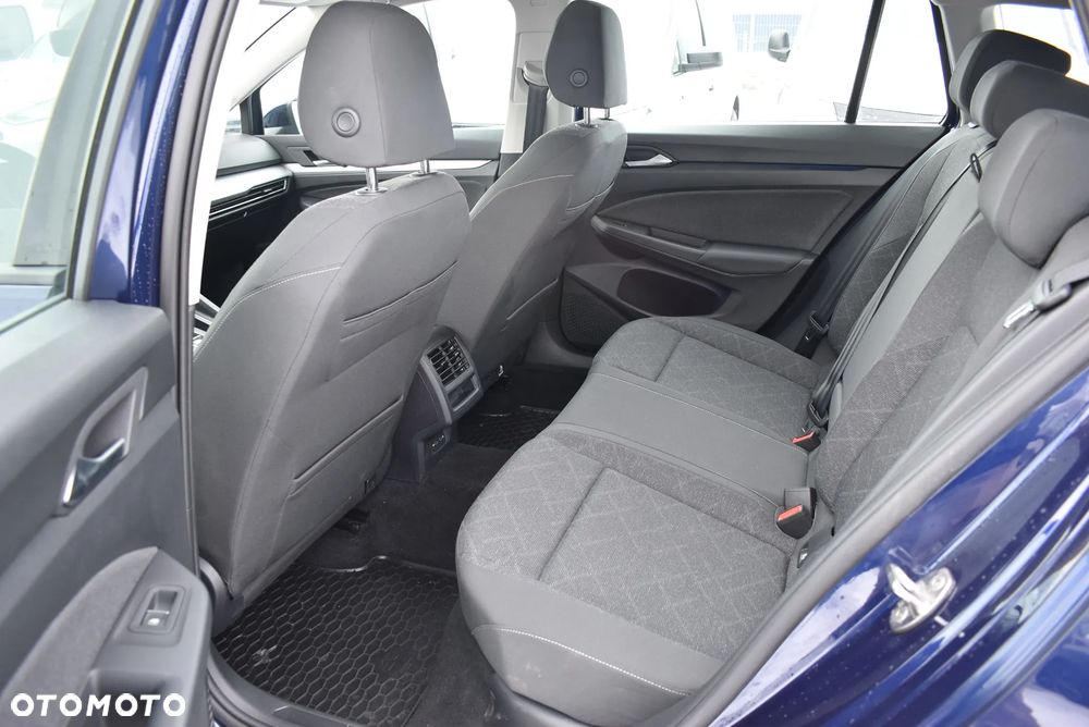 Volkswagen Golf 1.5 eTSI OPF DSG Life - 12