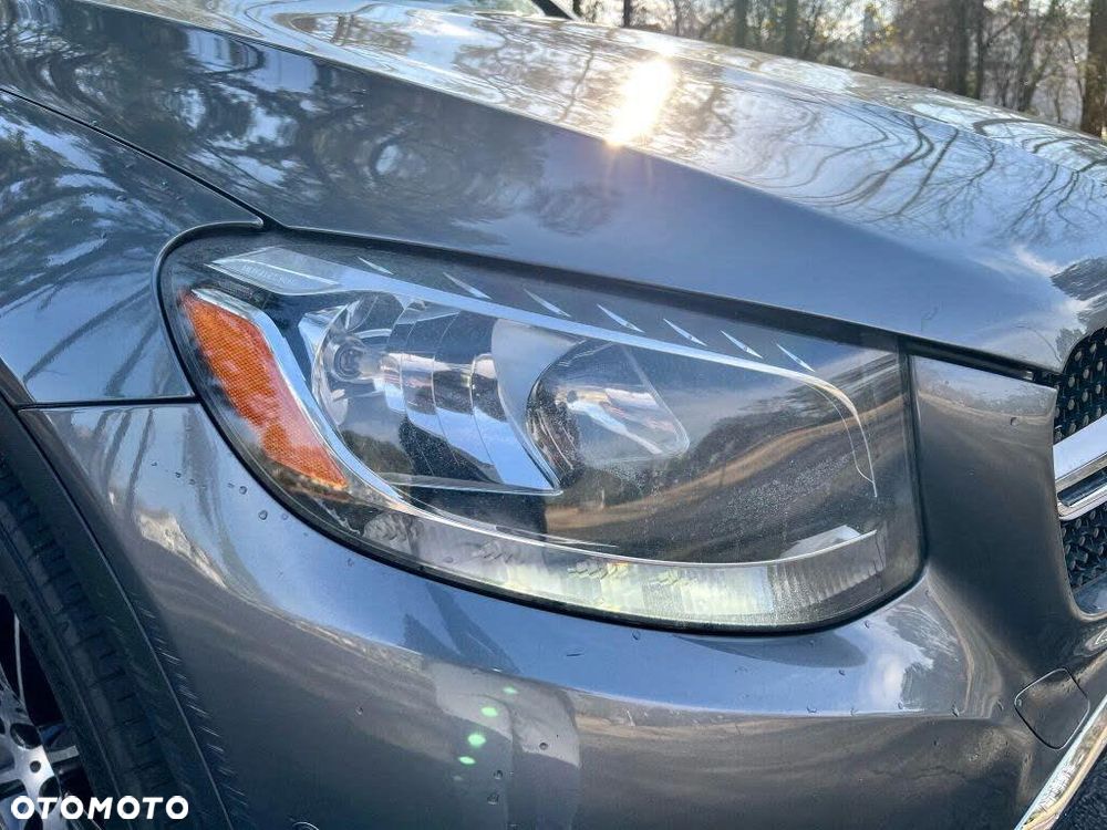 Mercedes-Benz GLC - 4