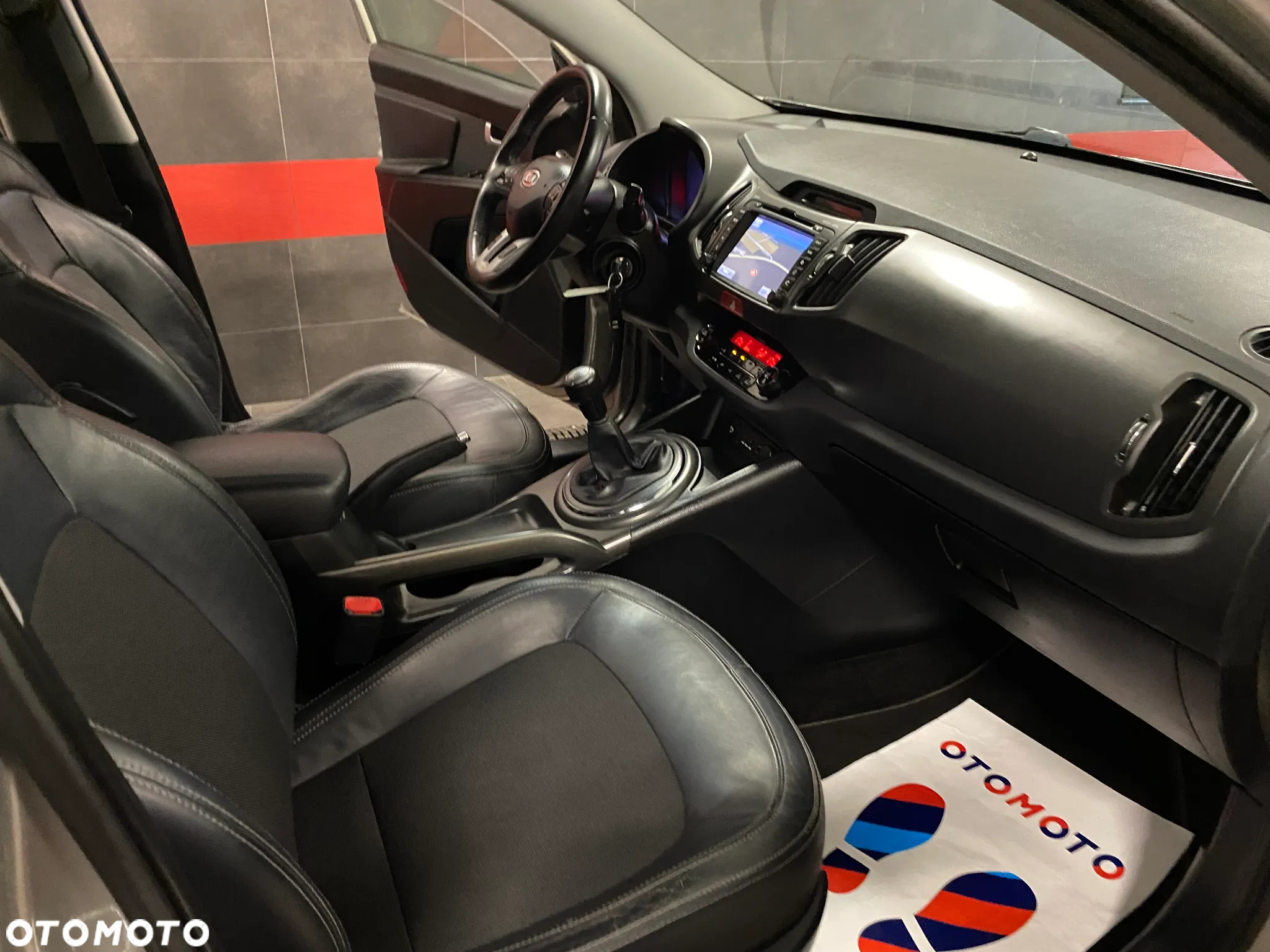 Kia Sportage 2.0 M - 14