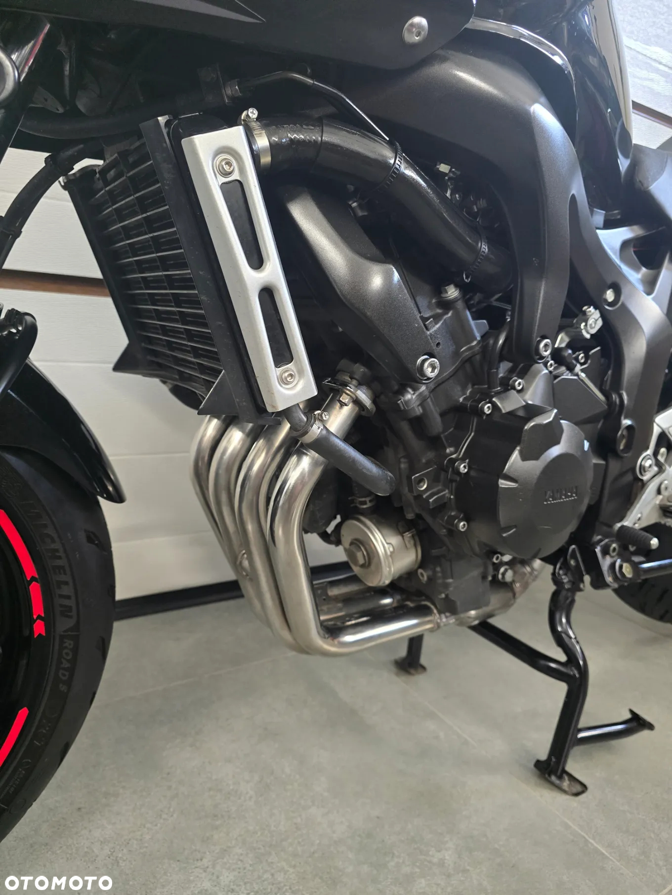 Yamaha FZ6 - 13