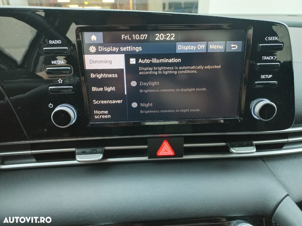 Hyundai Elantra 1.6 l 123 CP CVT Highway - 28