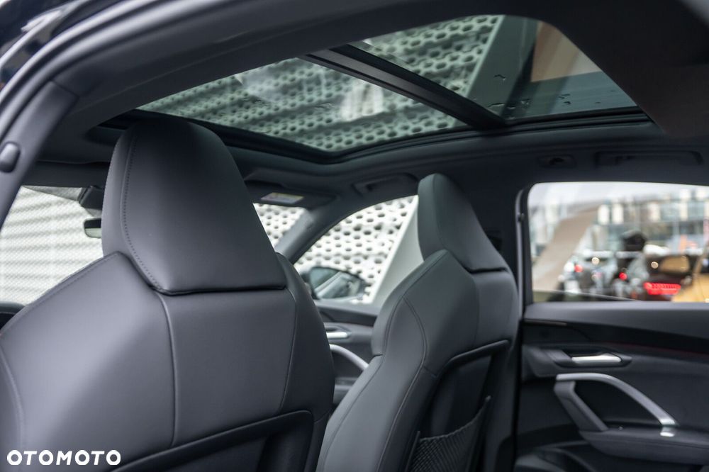 Audi Q5 Sportback - 17