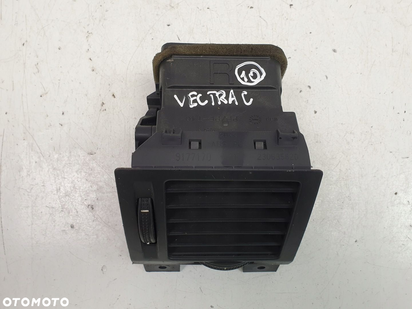 Opel Vectra C PRAWA KRATKA NAWIEWU 9177170 - 2