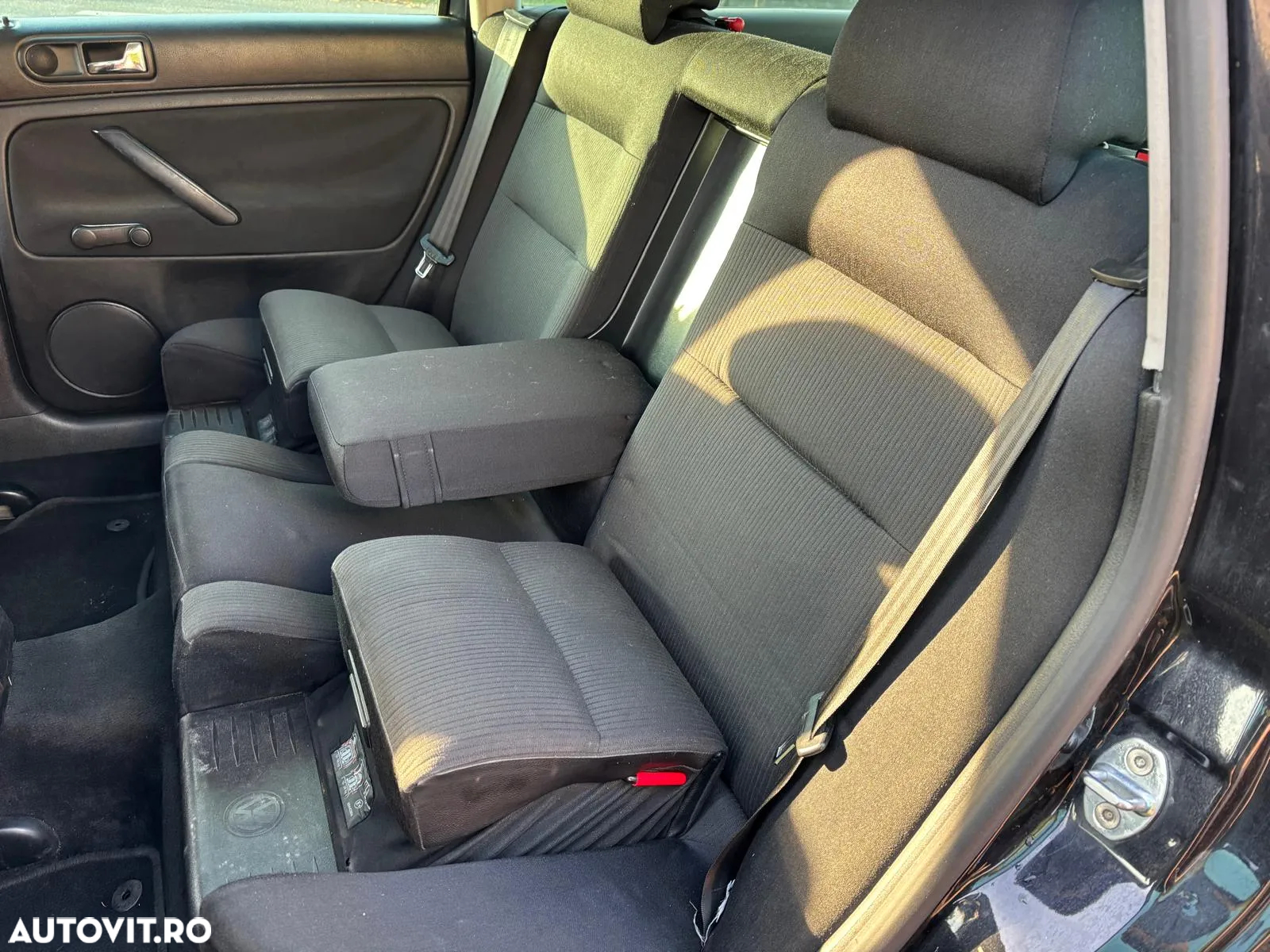 Volkswagen Passat Variant 2.0 Comfortline - 12