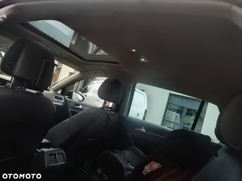 Volkswagen Golf - 13