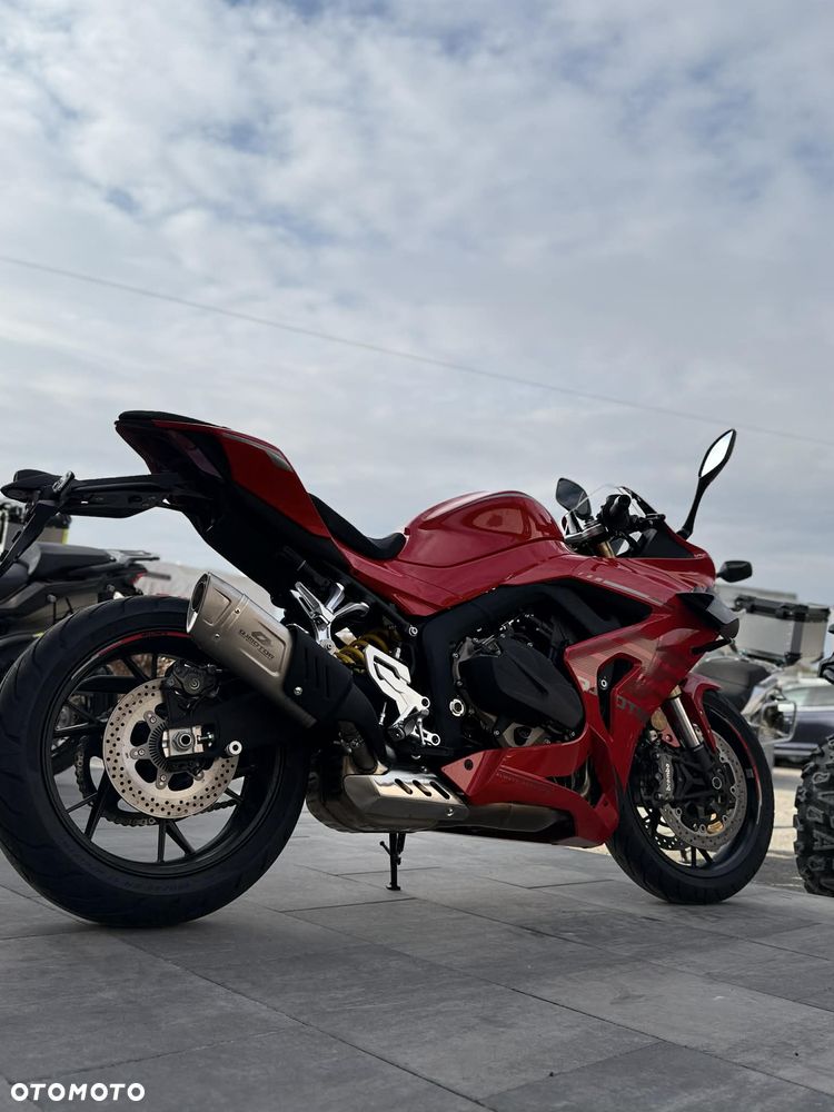 QJMOTOR SRK 800RR - 5