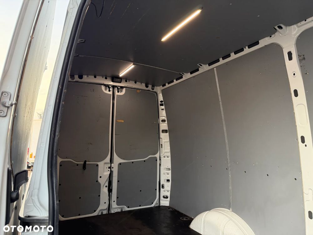 Iveco Daily L3H2 HI-MATIC - 8