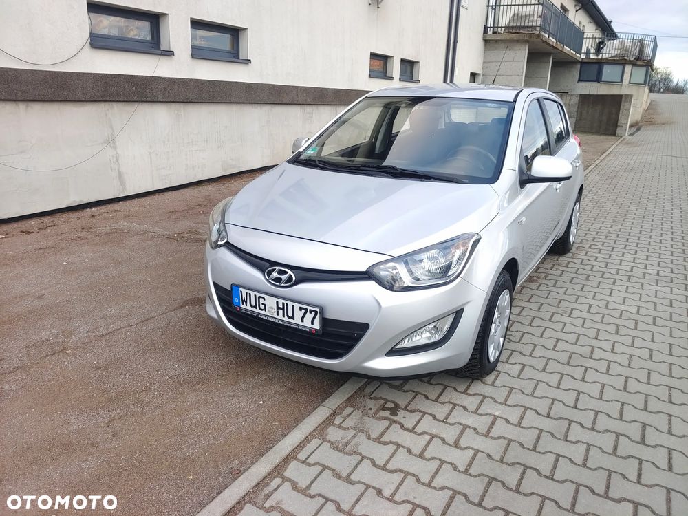 Hyundai i20 - 13