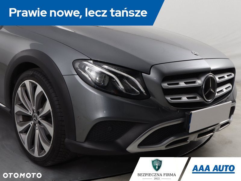 Mercedes-Benz Klasa E - 24