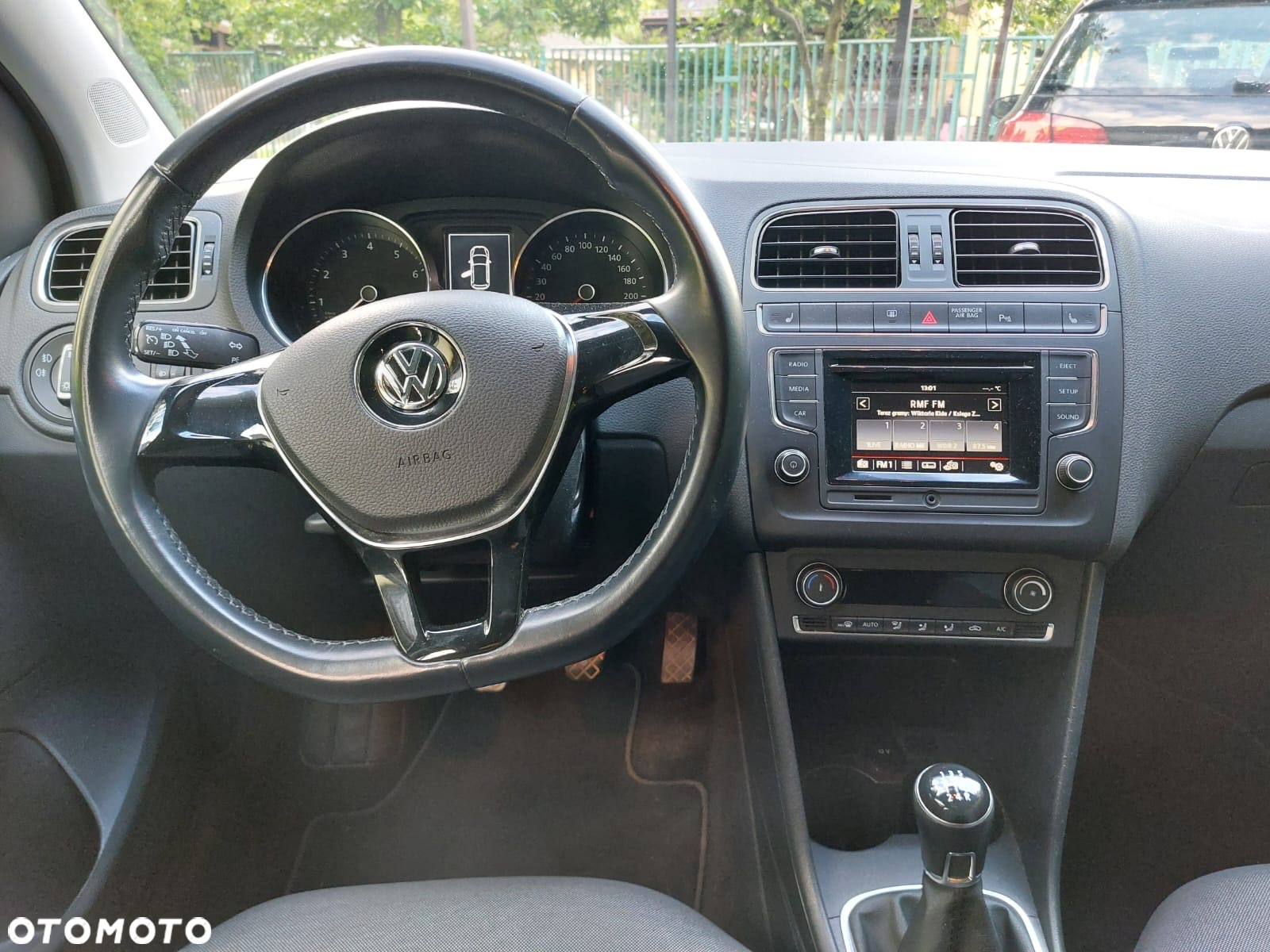 Volkswagen Polo - 13