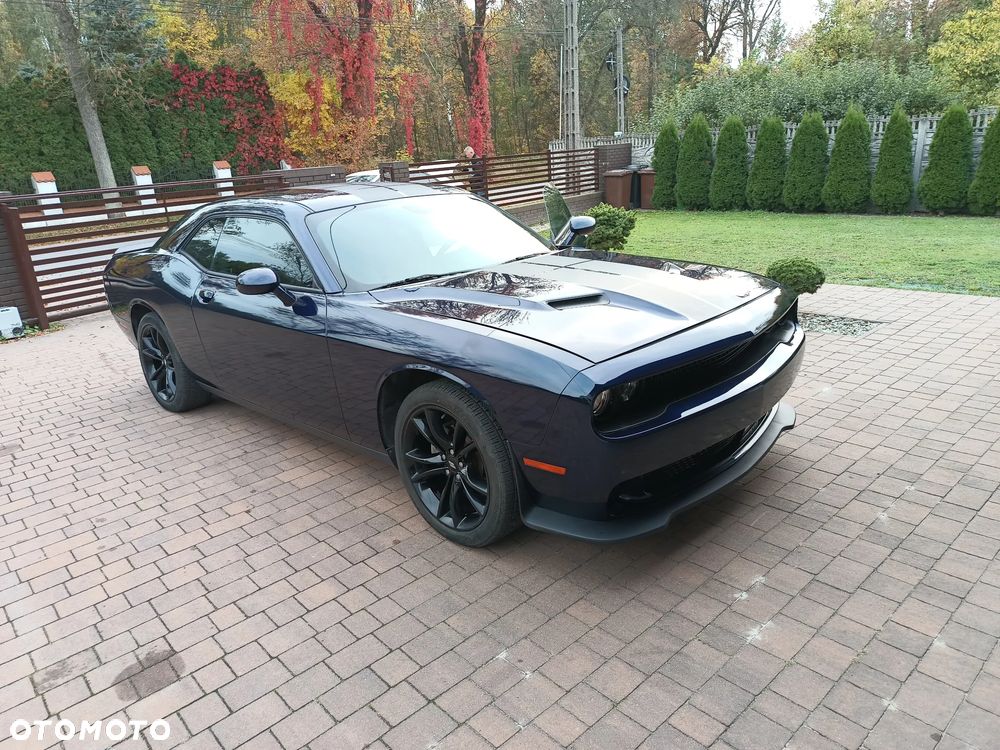 Dodge Challenger - 4