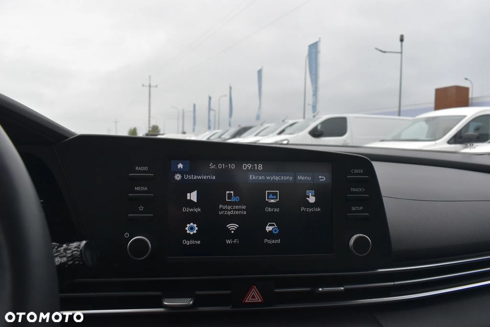 Hyundai Elantra 1.6 Smart CVT - 27