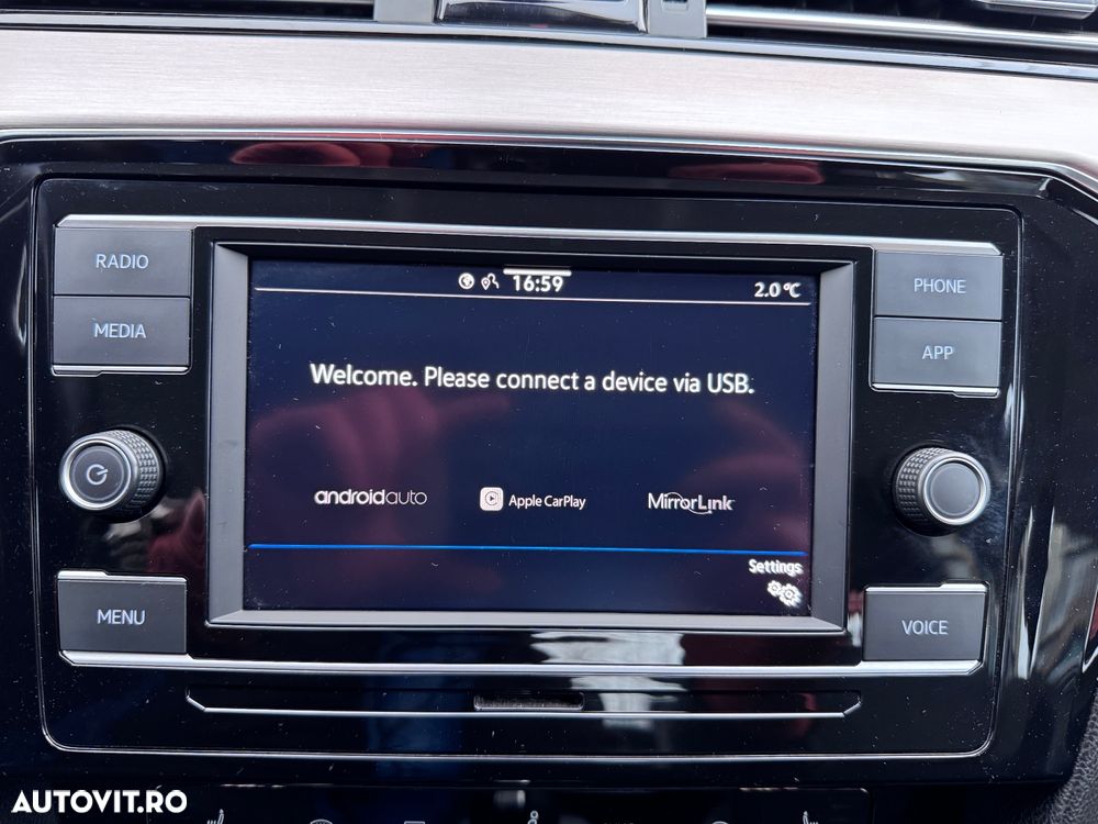 Volkswagen Passat 2.0 TDI DSG Highline - 12