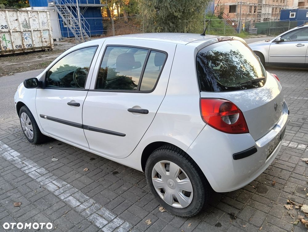 Renault Clio - 3