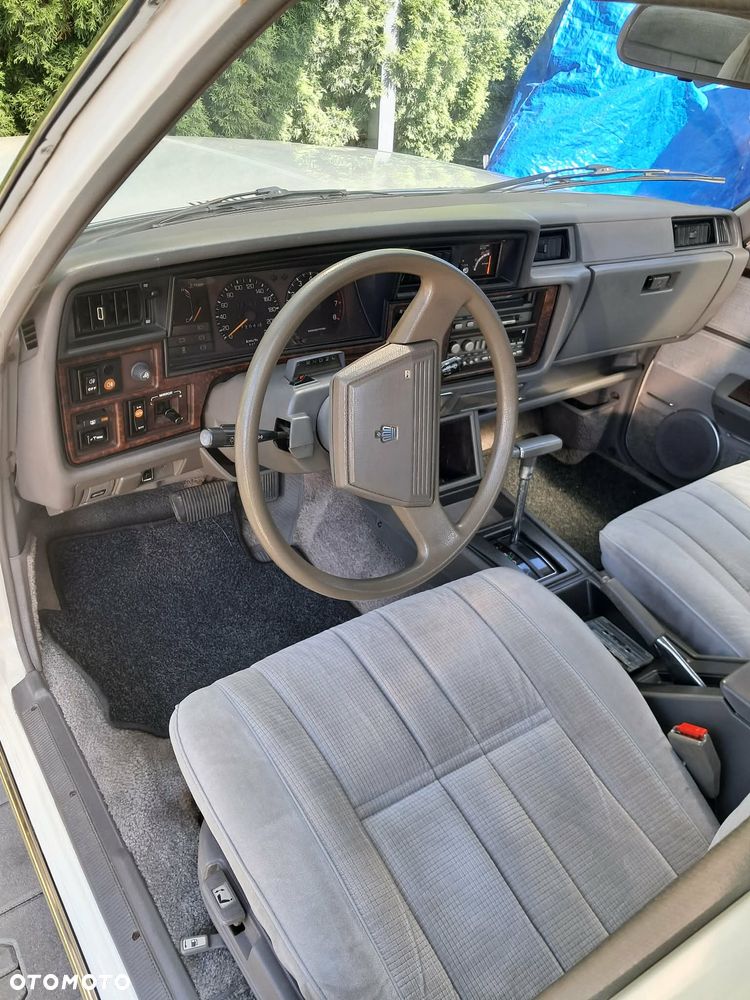 Toyota Crown - 4