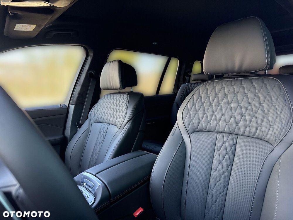 BMW X7 - 13