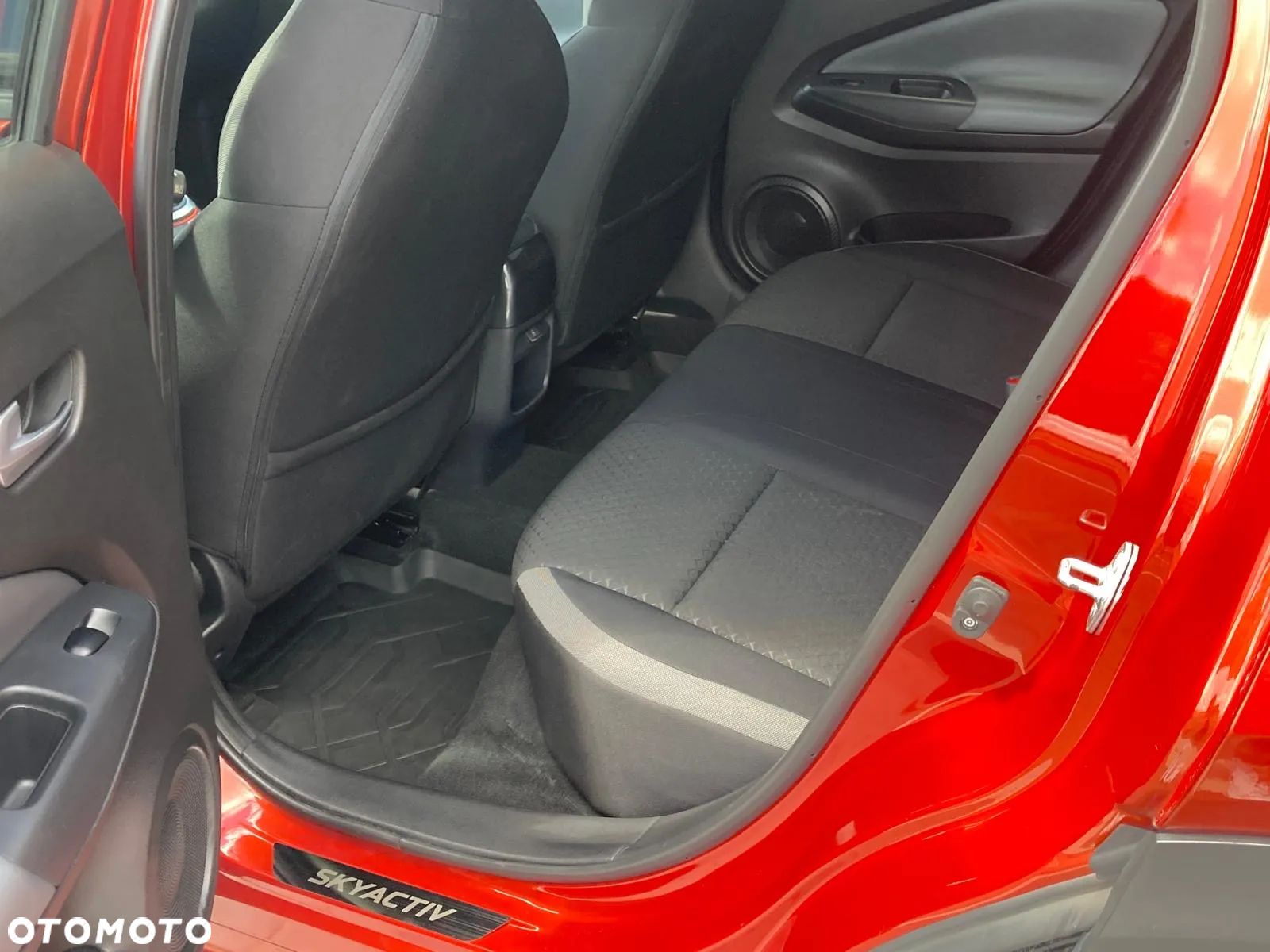 Nissan Juke 1.0 DIG-T N-Connecta - 17