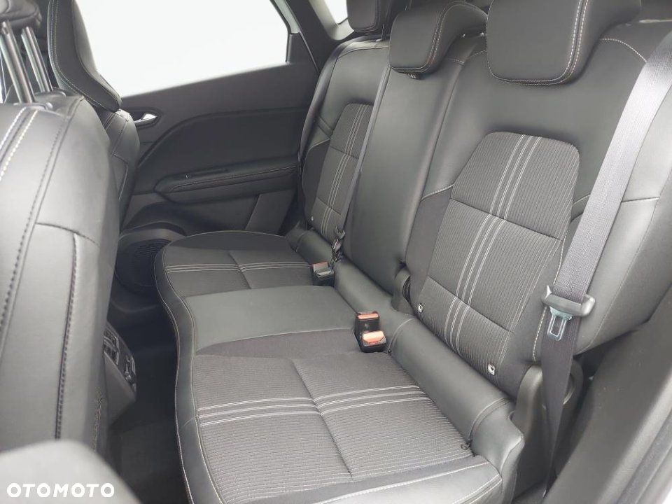 Renault Captur - 11