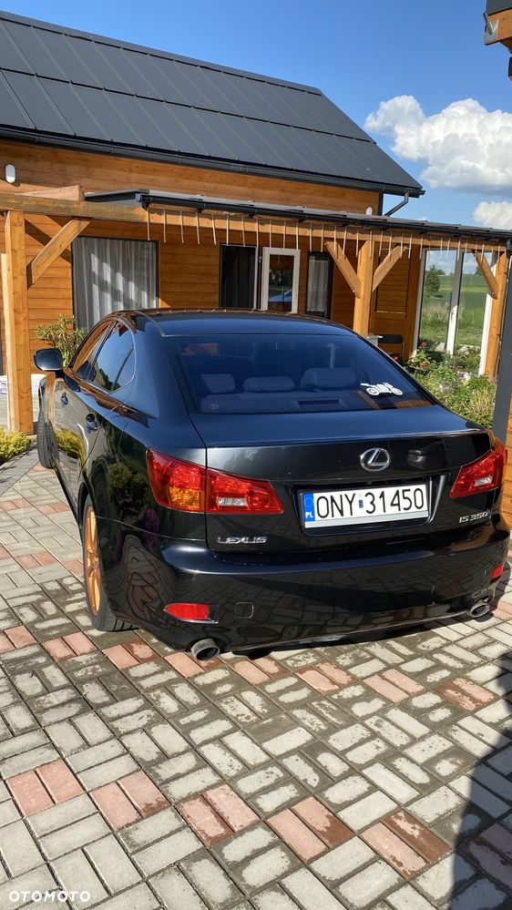 Lexus IS - 27