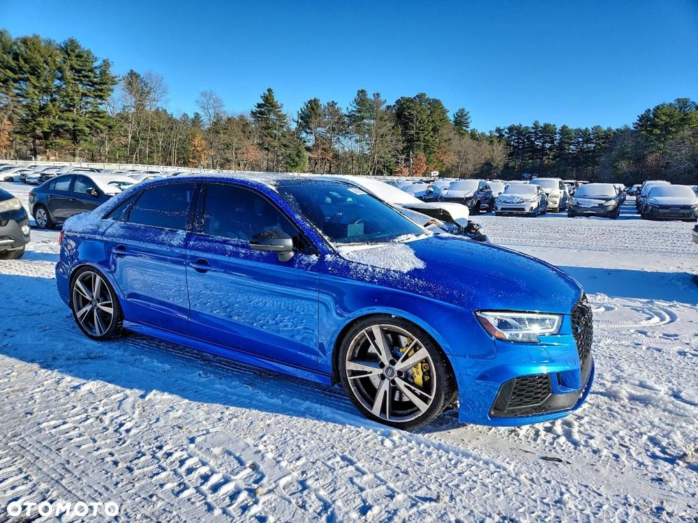 Audi RS3 Limousine TFSI quattro S tronic - 3
