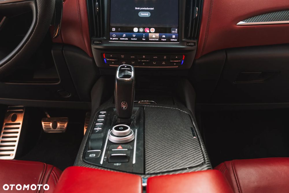 Maserati Levante Trofeo Q4 - 12