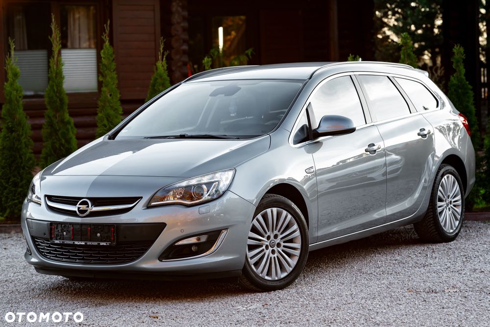 Opel Astra 1.4 Turbo 150 Jahre - 2