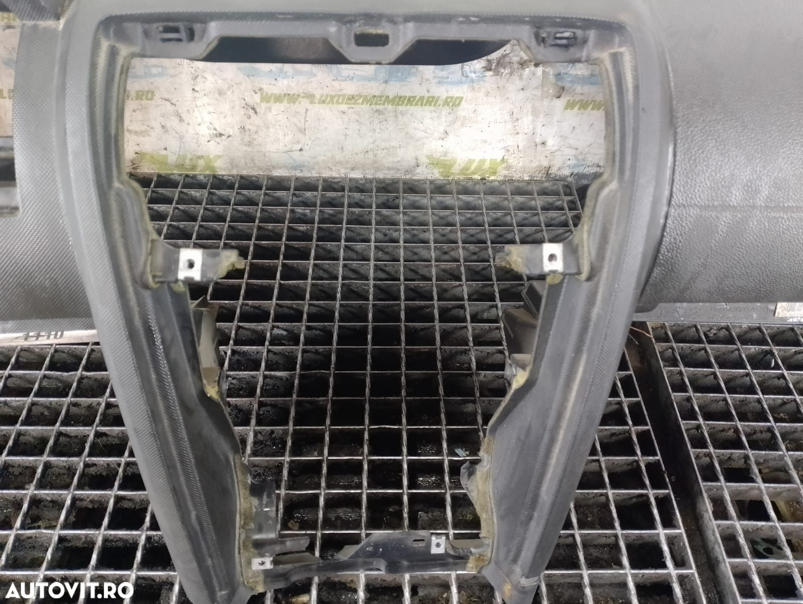 Plansa bord Ford Mondeo MK3 [2000 - 2003] 2.0 tddi d5ba - 2