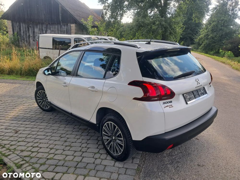 Peugeot 2008 1.6 e-HDi Allure S&S - 7