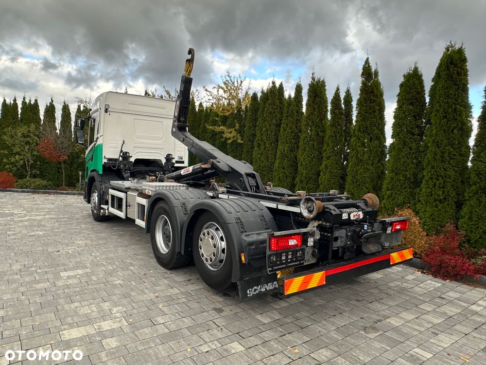 Scania / G450 / 6X2 / HAKOWIEC / HYVA 22.60.SK  / Oś-SKRĘTNA-PODNOSZONA / - 15