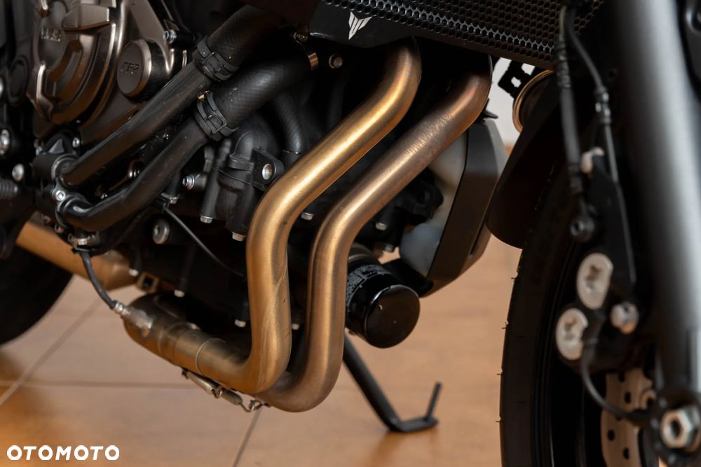 Yamaha MT - 17