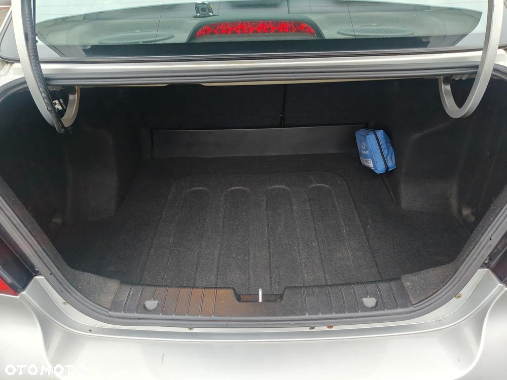 Chevrolet Aveo 1.2 16V Base (swo) - 19