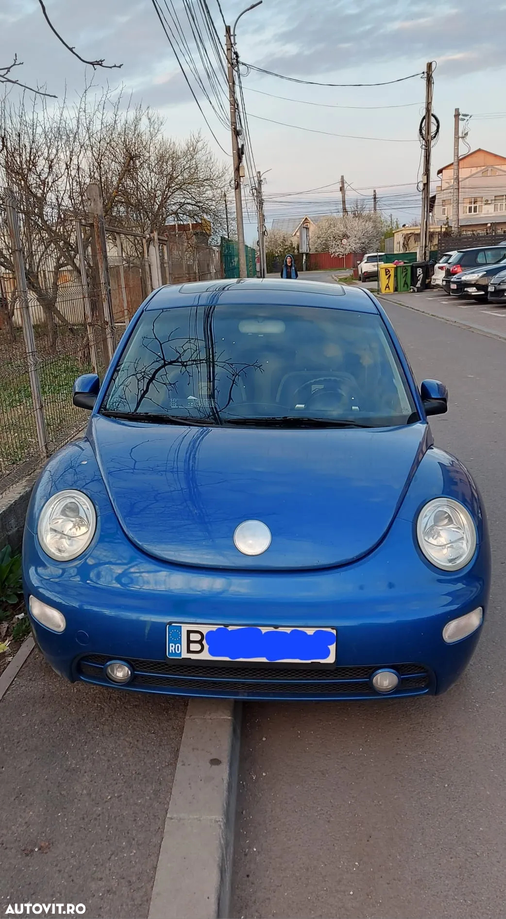 Volkswagen New Beetle - 7