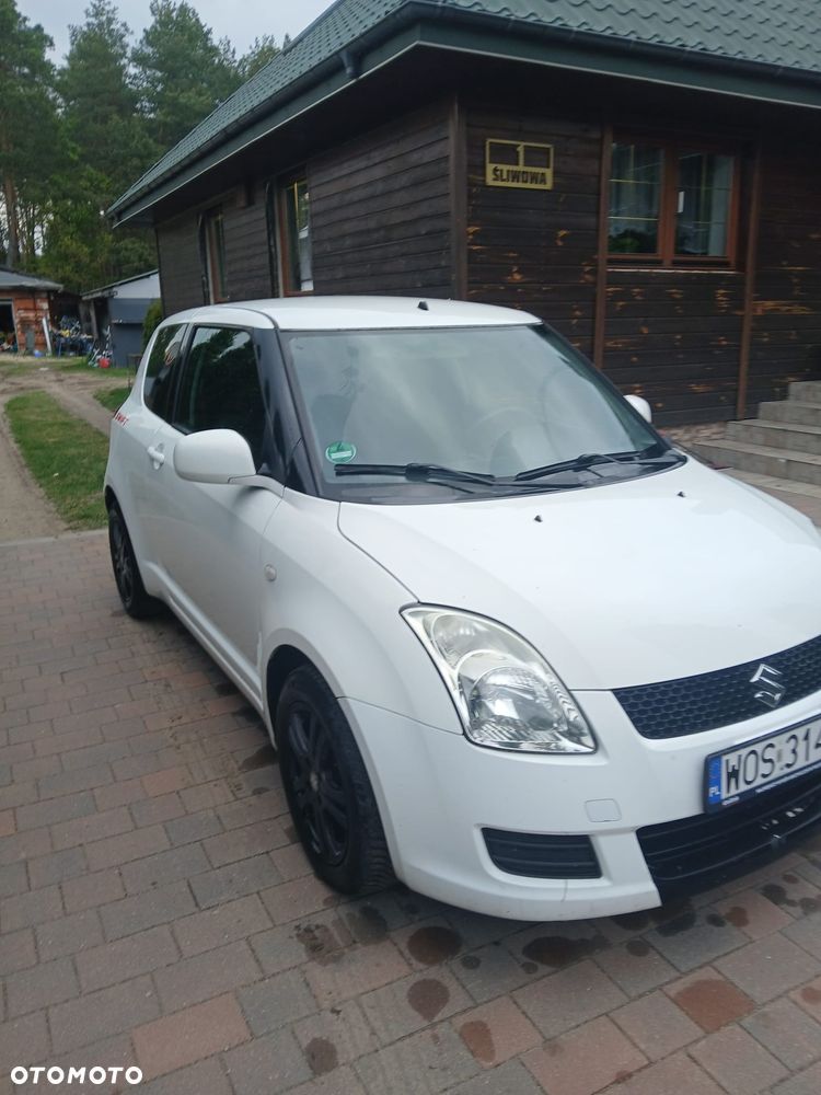 Suzuki Swift - 6