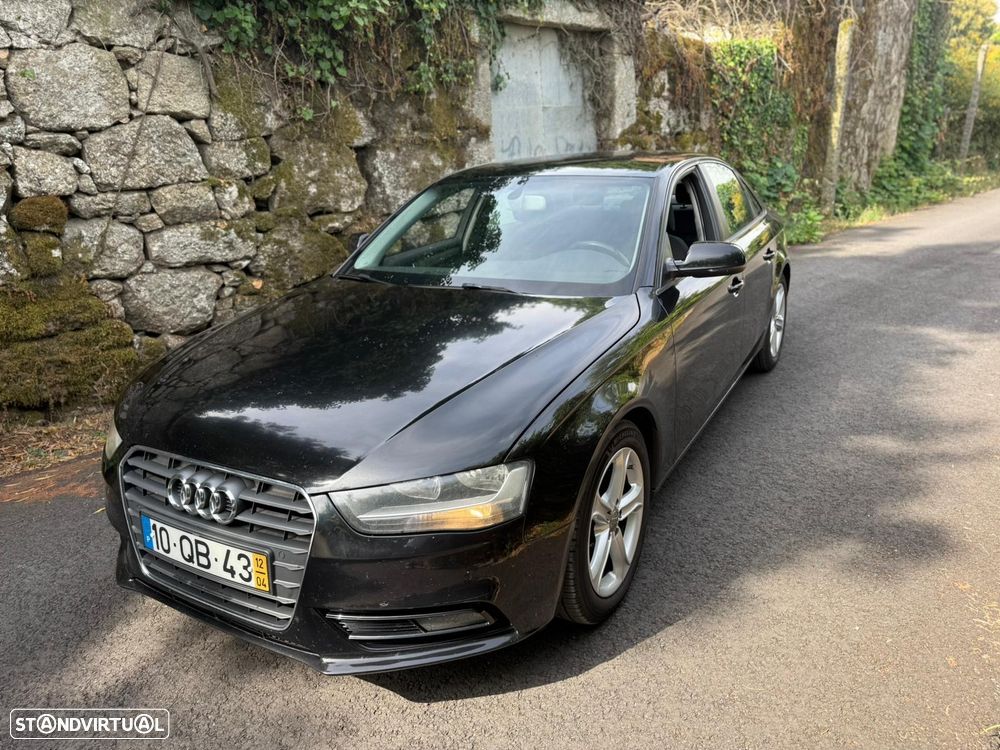 Audi A4 2.0 TDI DPF Attraction - 2