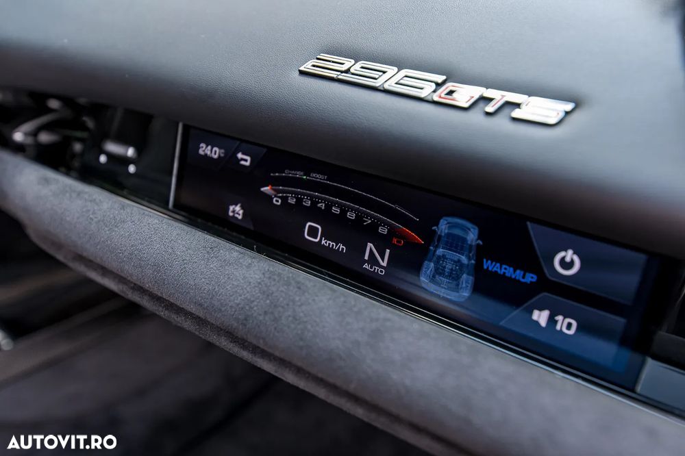 Ferrari 296 GTS - 31