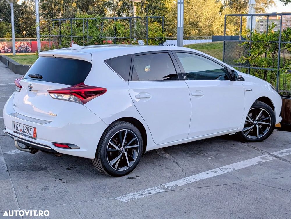 Toyota Auris 1.8 L VVT-i Sol - 8