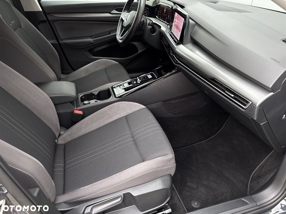 Volkswagen Golf - 7