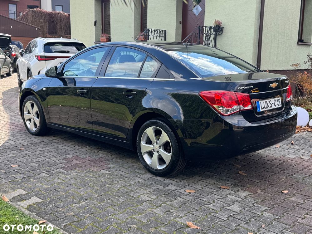 Chevrolet Cruze 1.8 LT+ - 37