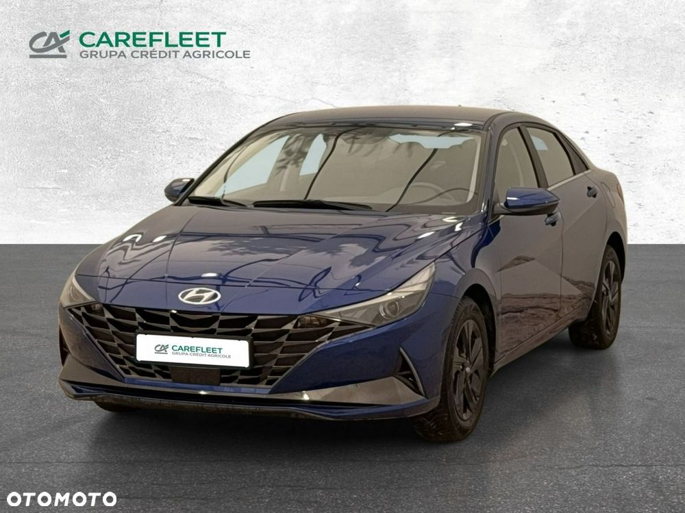 Hyundai Elantra - 2